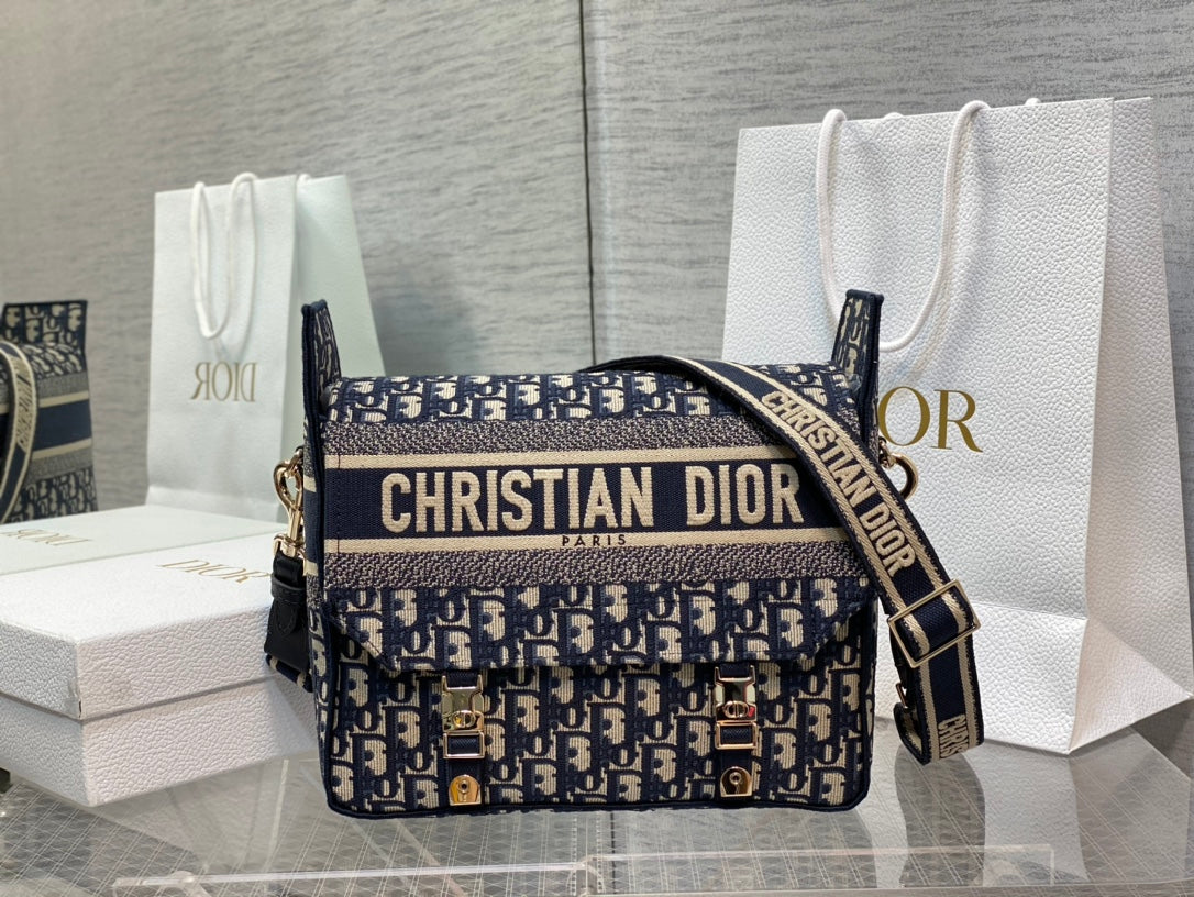 Dior Diorcamp Messenger Bag Blue Dior Oblique Embroidery