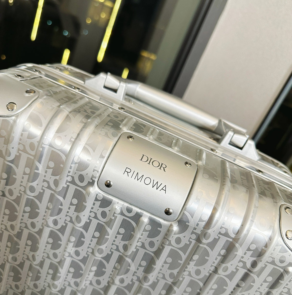Monogram Pattern Hardside Spinner Suitcase Travel Luggage