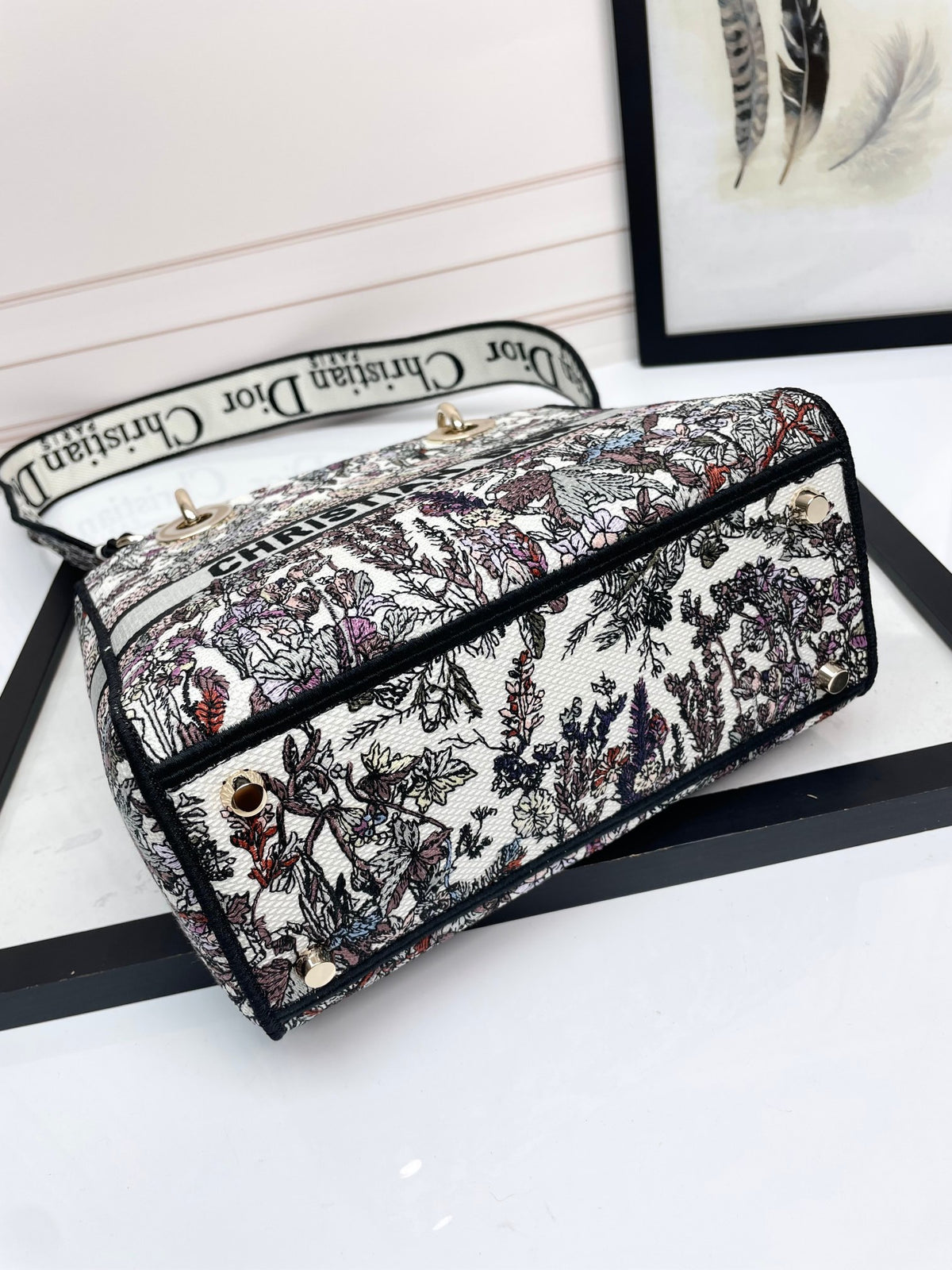 Christian Dior Lady D-Lite Medium Embroidered Floral Handbag