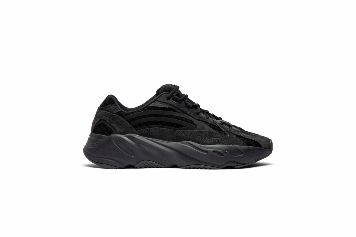Adidas Yeezy Boost 700 V2 Vanta FU6684