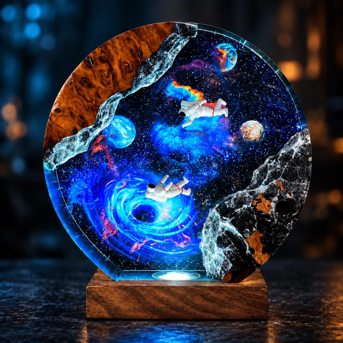 Astronaut Galaxy Lamp, Space Resin Night Light, Black Hole Epoxy Lamp, Cosmic LED Decor, Handmade Sci-Fi Room Decor Gift for Him