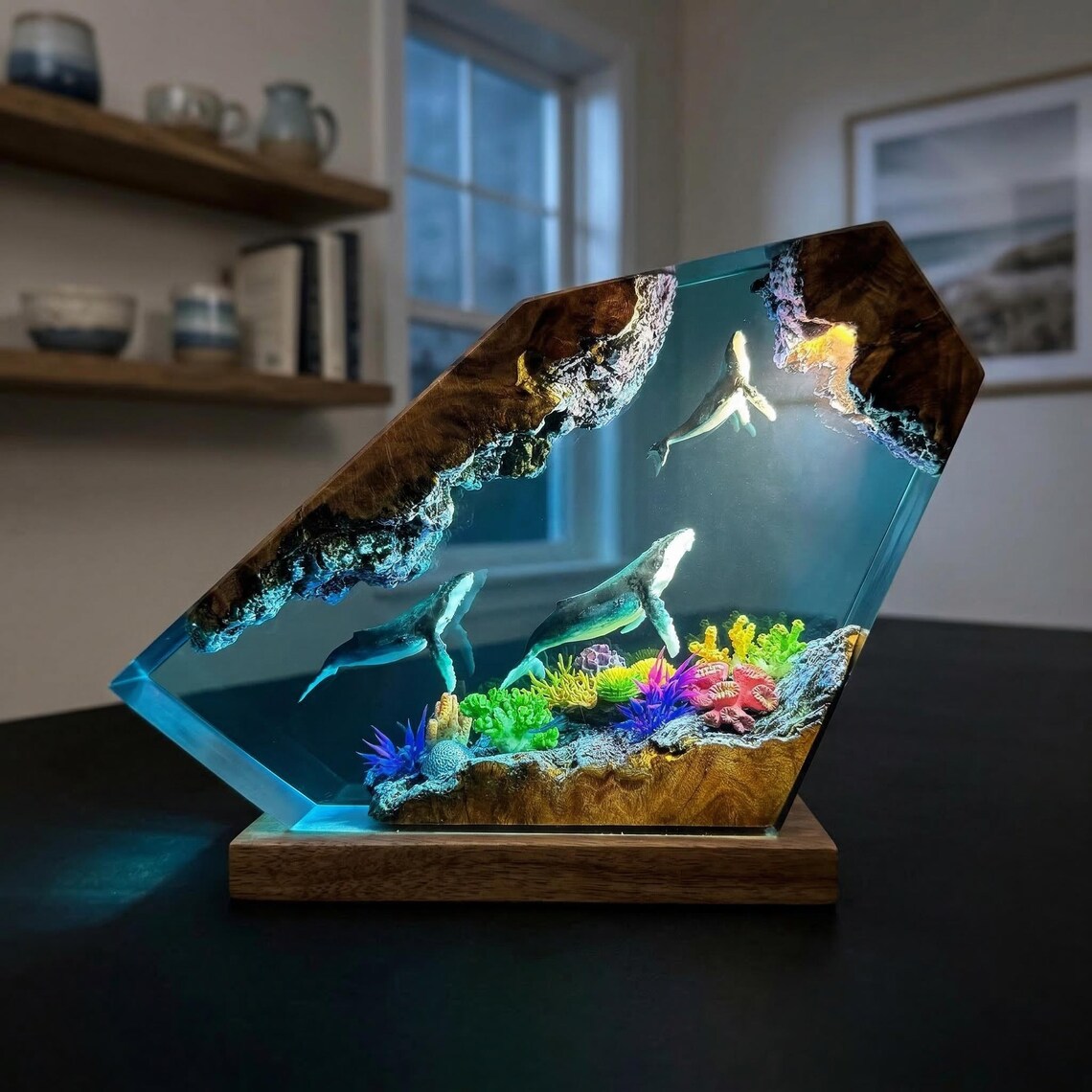 Humpback Whale Ocean Resin Lamp, Epoxy Night Light, Art Deco Table Lamp with Diver and Jellyfish, Housewarming Gift for Him