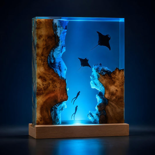 Manta Ray Resin Lamp, Ocean Diver LED Night Light, Epoxy Marine Life Decor, Coastal Beach House Desk Lamp, Ocean Lover Gift