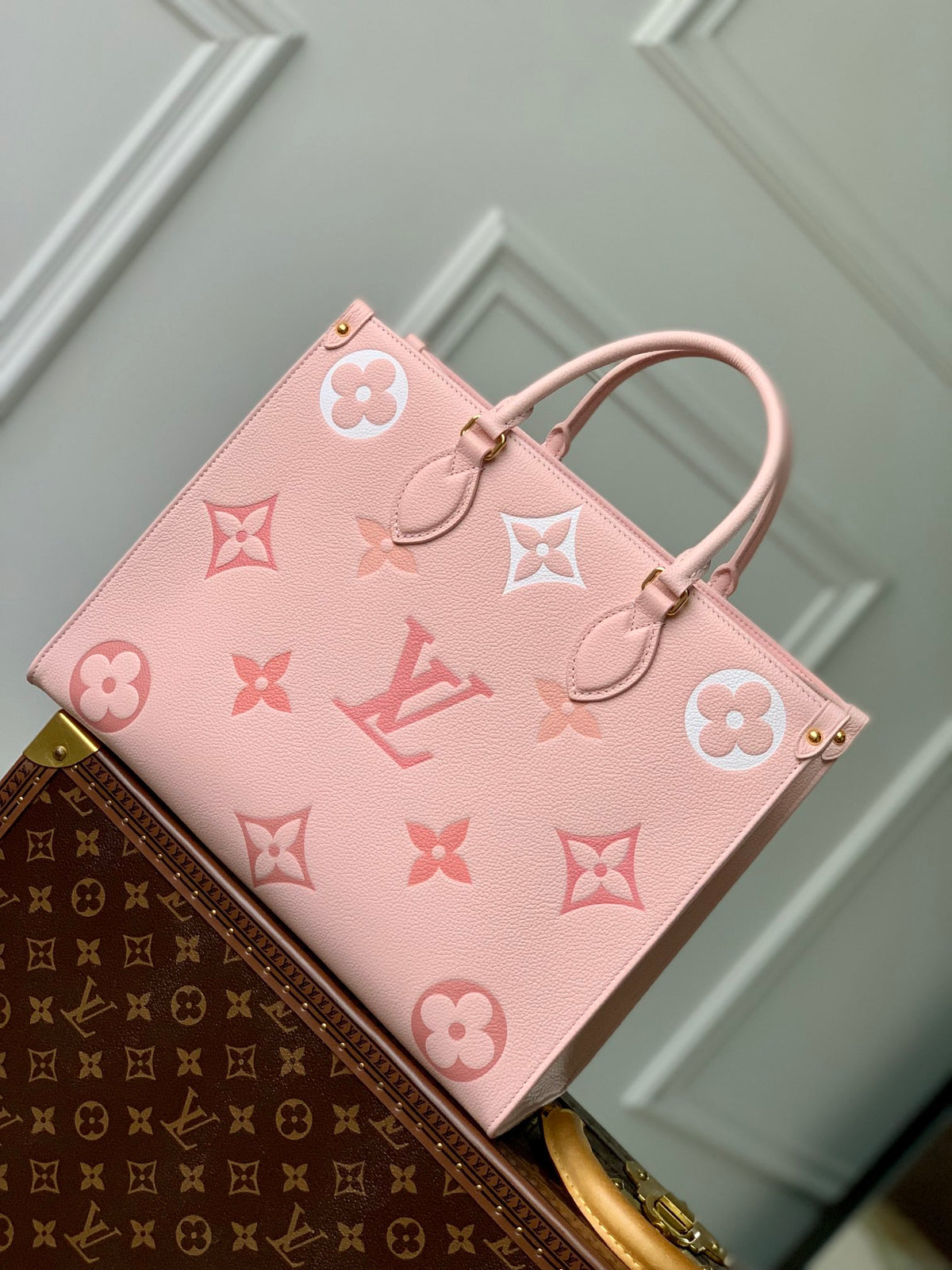 Louis Vuitton Onthego MM Monogram Empreinte Giant Leather Tote - Rose Trianon/Creme Pink